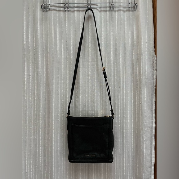 Marc Jacobs Leather Messenger Bag - Picture 2 of 12